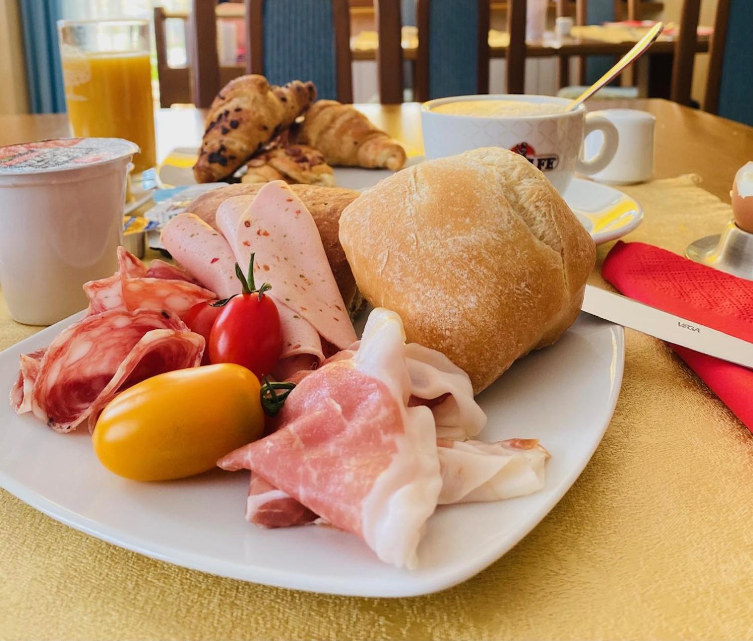 Hotel Ideal Malcesine Eksteriør bilde