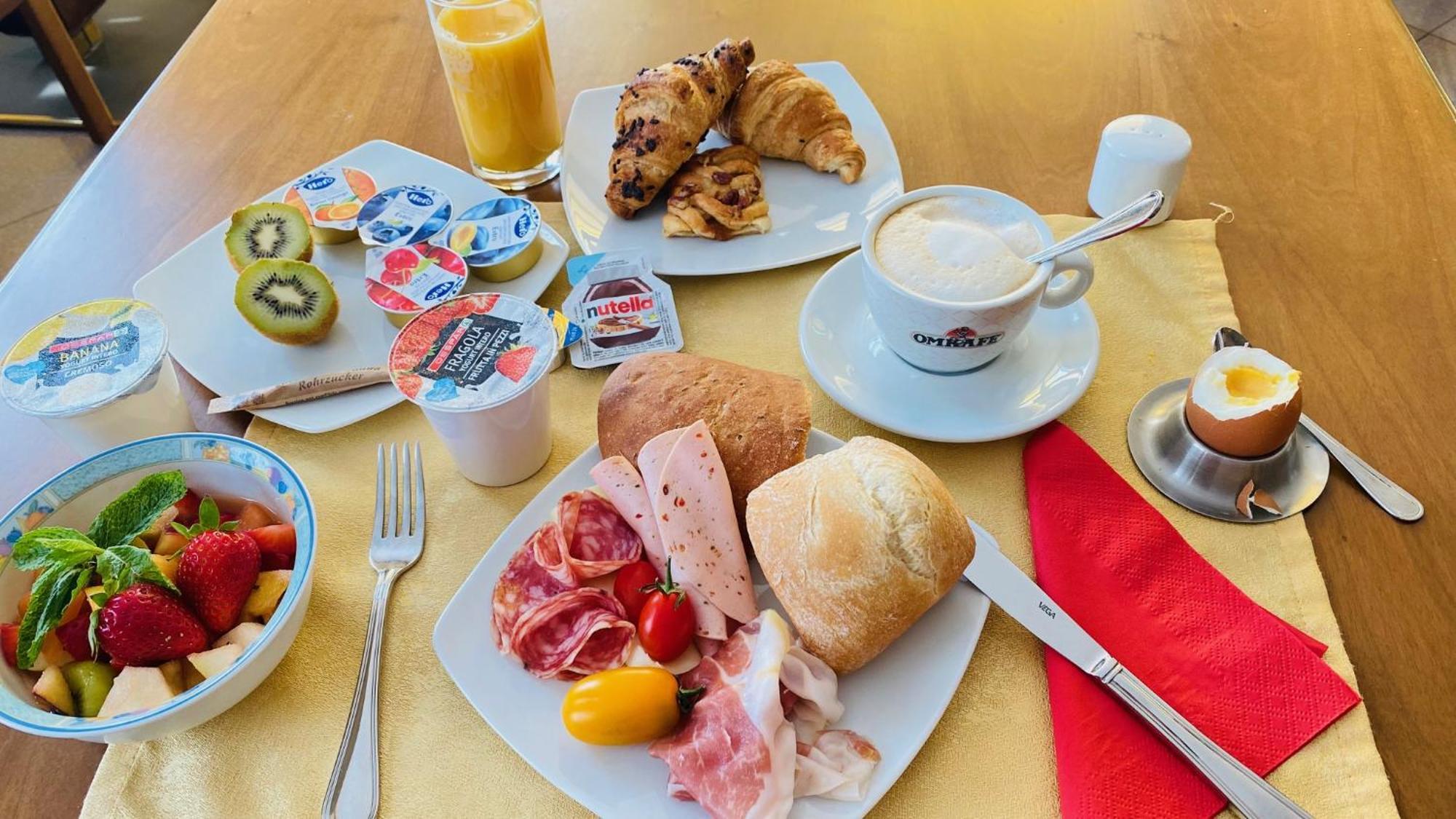 Hotel Ideal Malcesine Eksteriør bilde