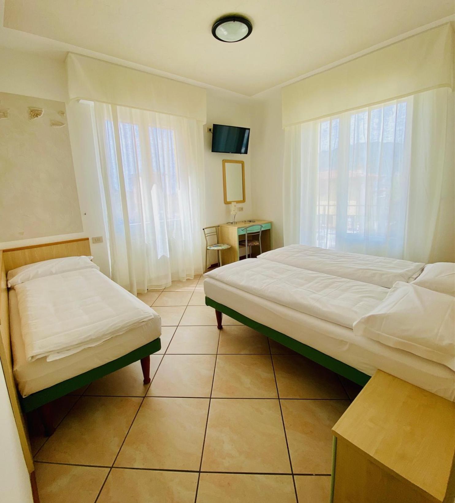 Hotel Ideal Malcesine Eksteriør bilde